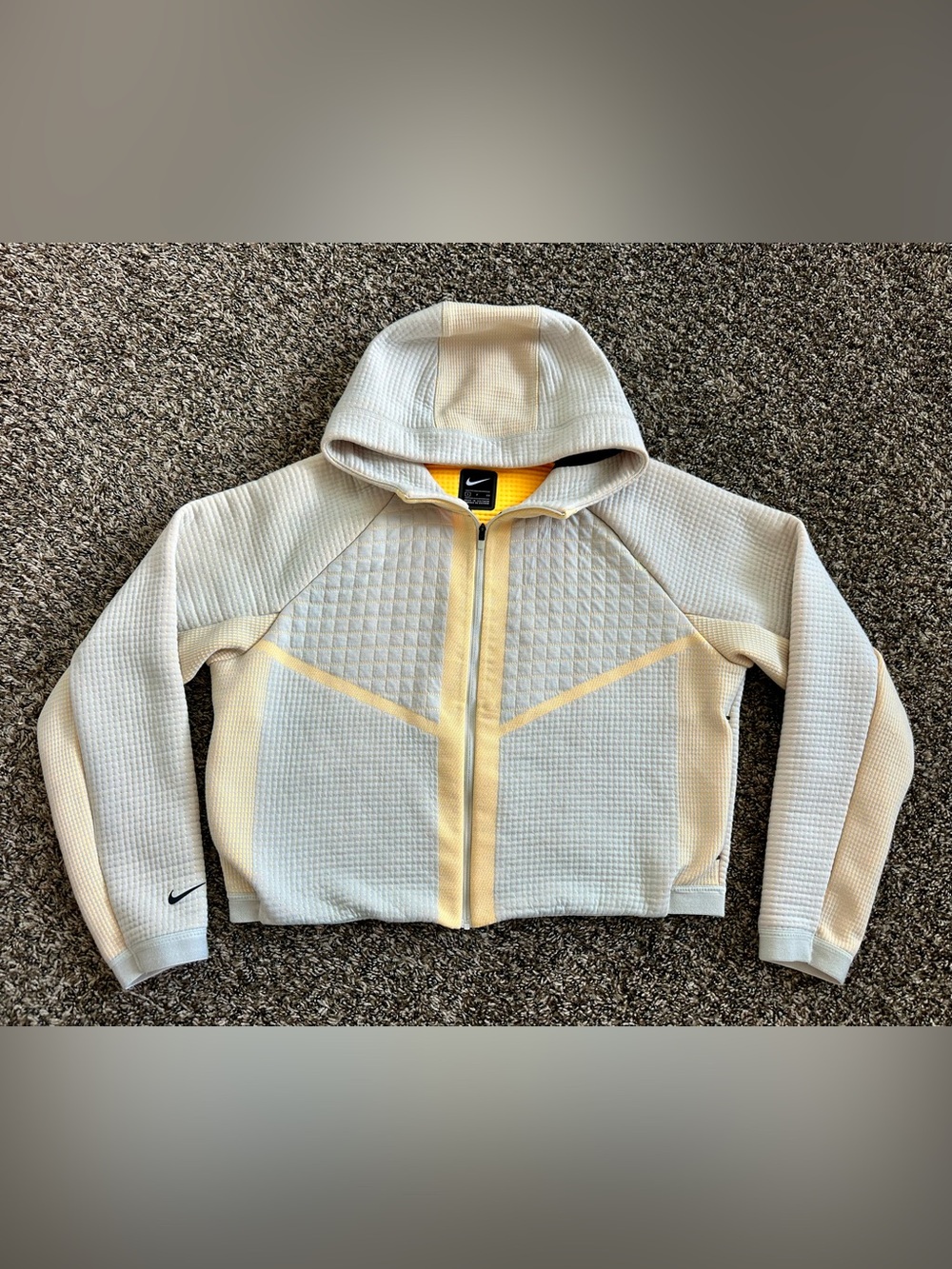 Nike Women’s Sportswear City Ready Tech Fleece Full-Zip Hoodie - size small